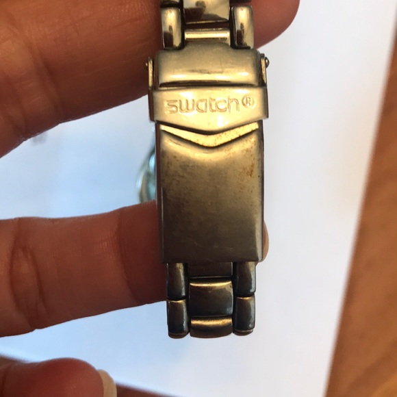 Swatch - Picture 5 of 6